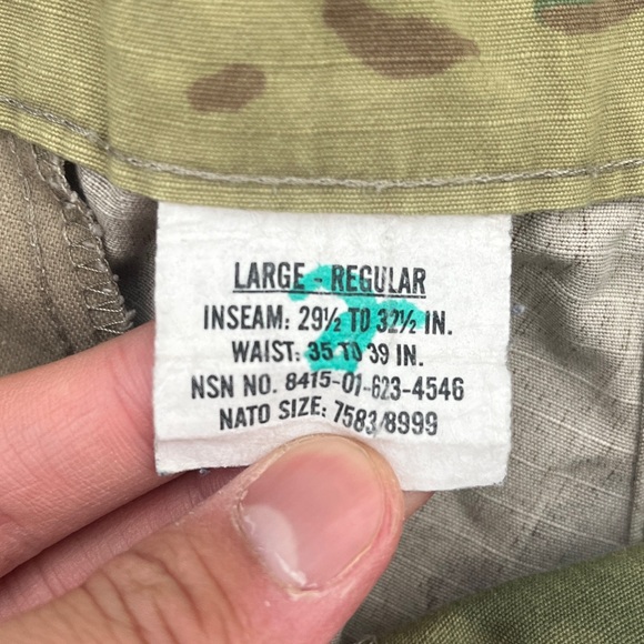 Vintage Baggy Camo Cargo Pants - Picture 4 of 4